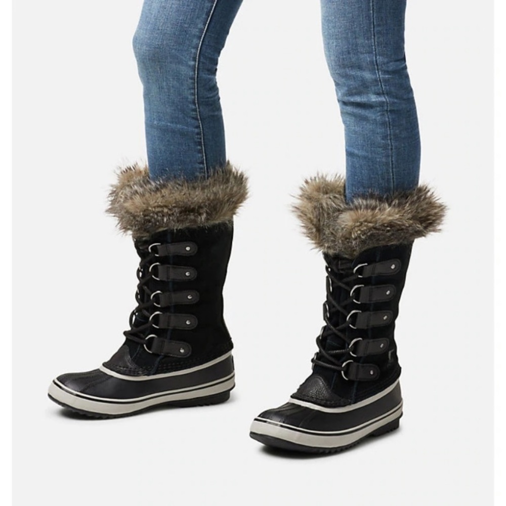 Sorel Joan of Arctic Boots US7